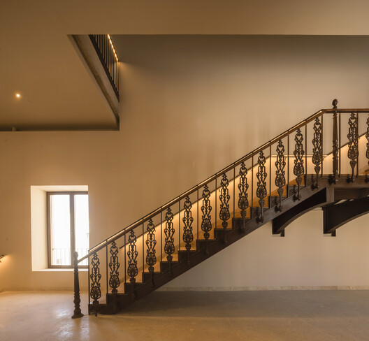 Las Cigarreras Industrial Complex / Ramón Esteve Estudio Las Cigarreras Industrial Complex / Ramón Esteve Estudio - Interior Photography, Lighting, Handrail, Stairs