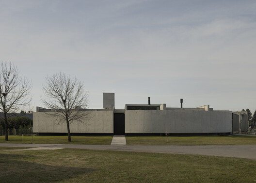Casa Alba II / Además arquitectura Casa Alba II / Además arquitectura - Image 1 of 35