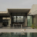 Casa Alba II / Además arquitectura - Fotografía exterior, Concreto, Patio interior