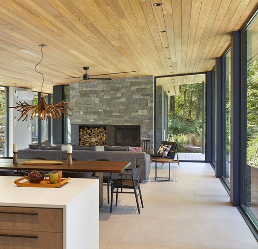 Percy Lake Cottage / Michael Taylor Architecture + Design Percy Lake Cottage / Michael Taylor Architecture + Design - Interior Photography, Dining room, Wood, Chair, Table