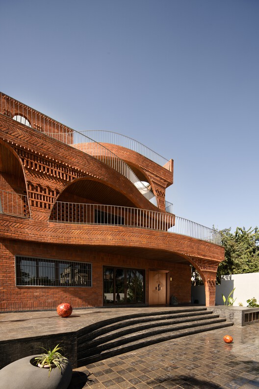  Anthill House / Kaushal TaTiya Architects - Exterior Photography, Brick