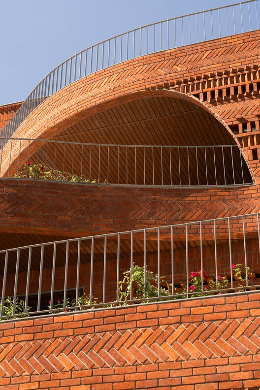  Anthill House / Kaushal TaTiya Architects - Exterior Photography, Brick