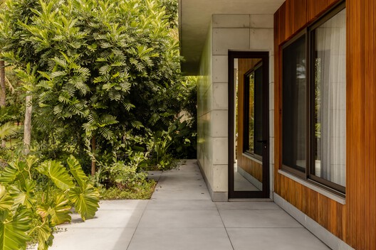 Lagoa Azul Suite / Carlos Alberto Arquitetura - Interior Photography, Wood, Garden, Concrete, Courtyard