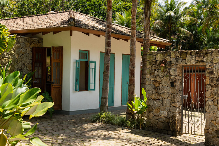 Casa Caiçara / Studio Carlito e Renata Pascucci - Fotografía exterior, Puerta, Jardín