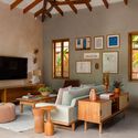 Casa Caiçara / Studio Carlito e Renata Pascucci - Fotografia de Interiores, Casas, Mesa, Iluminação, Cadeira