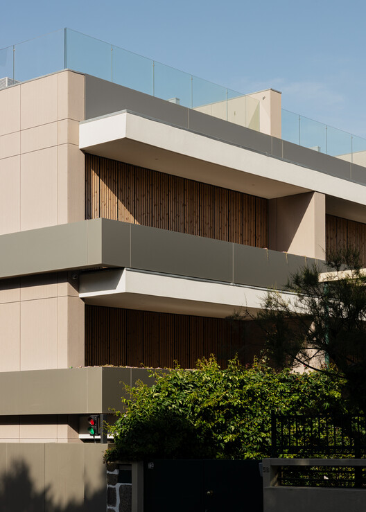 Boavista Housing / A43 Lda Boavista Housing / A43 Lda - Exterior Photography, Balcony