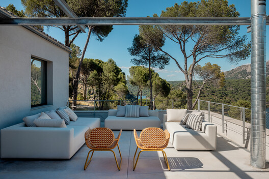 Casa Lago / More&Co Casa Lago / More&Co - Exterior Photography, Chair, Patio, Balcony