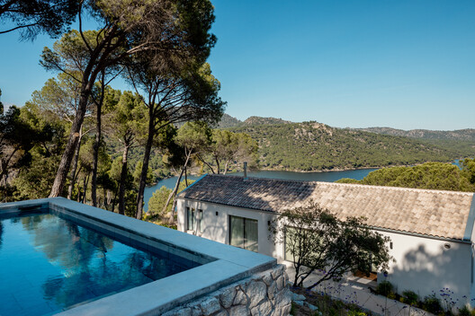 Casa Lago / More&Co Casa Lago / More&Co - Exterior Photography, Waterfront, Coast