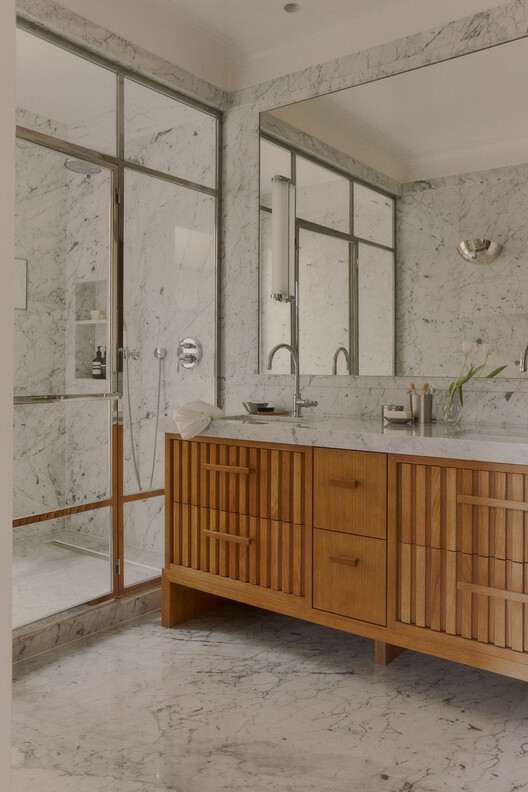 Sera House / Cristina Carulla Studio - Interior Photography, Bathroom, Wood, Sink, Lighting, Countertop