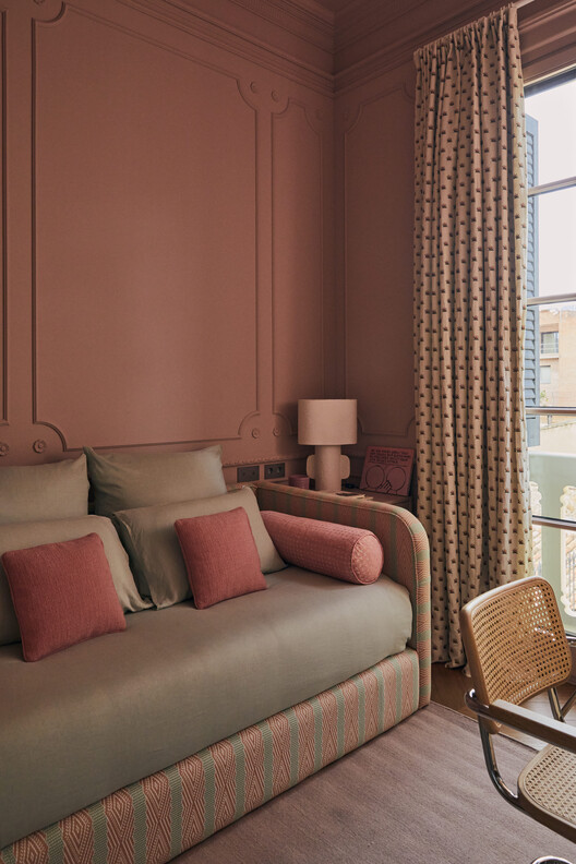 Sera House / Cristina Carulla Studio - Interior Photography, Living Room, Wood, Lighting, Bedroom, Bed