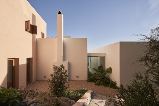 Casa Blajot / exitprojectes estudi d'arquitectura Casa Blajot / exitprojectes estudi d'arquitectura - Image 1 of 26