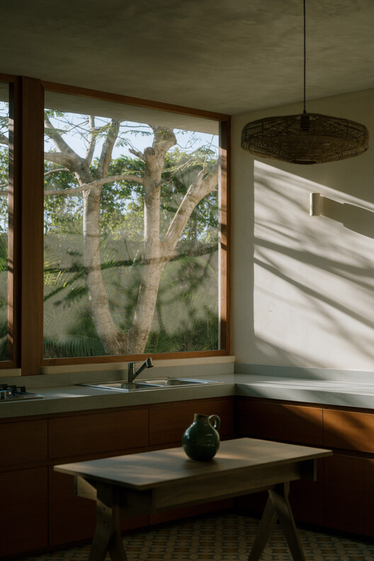 House in Mérida / F S D A - Interior Photography, Bathroom, Wood, Glass