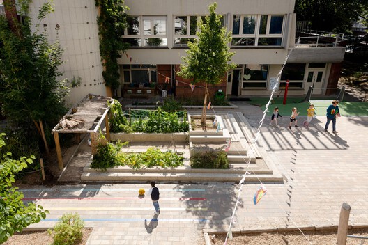 Paris as a Living Laboratory: Proximity, Inclusion, and the School as Climate and Social Infrastructure Paris as a Living Laboratory: Proximity, Inclusion, and the School as Climate and Social Infrastructure - Image 23 of 28