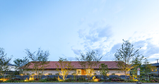 Kurashiki Central Hospital Miwa Nursery School / Nikken Sekkei Kurashiki Central Hospital Miwa Nursery School / Nikken Sekkei - Exterior Photography
