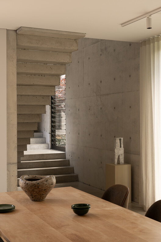 Shou Sugi Ban House / Sandy Anghie Architect - Interior Photography, Stairs