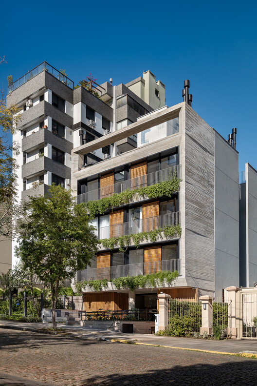 Edifício Lina / IDEIA1 - Fotografia de Exterior, Fachada, Balcão