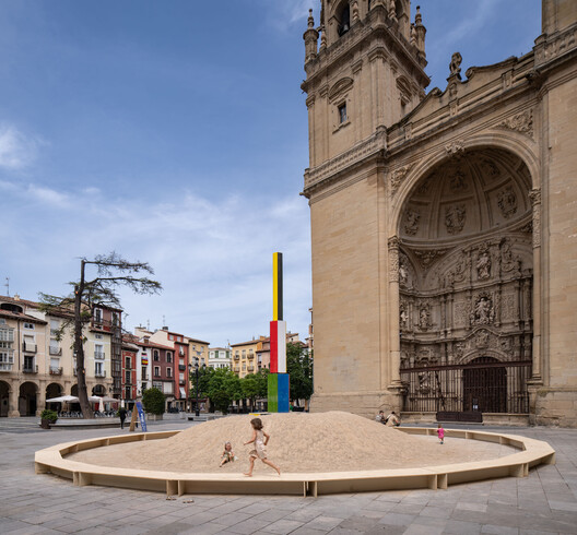 Concéntrico Festival 2026 Unveils 24 Urban Installations Across Logroño, Spain - Image 34 of 135