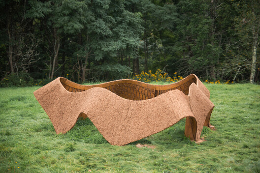 Agricultural Afterlives: When Waste Becomes Architecture Agricultural Afterlives: When Waste Becomes Architecture - Image 10 of 12