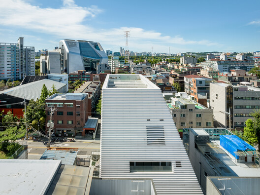 Hapjeong Artplex Mixed-use Facility / NOTNOT Architects - Exterior Photography