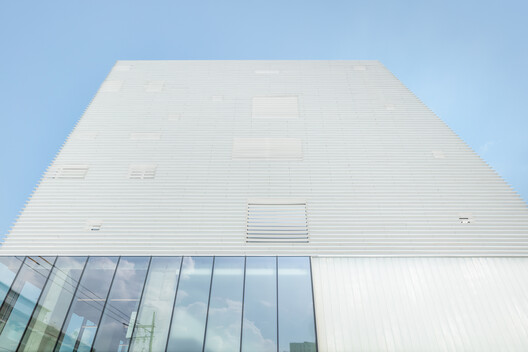 Hapjeong Artplex Mixed-use Facility / NOTNOT Architects - Exterior Photography, Glass