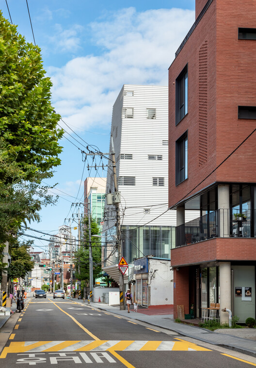Hapjeong Artplex Mixed-use Facility / NOTNOT Architects - Exterior Photography