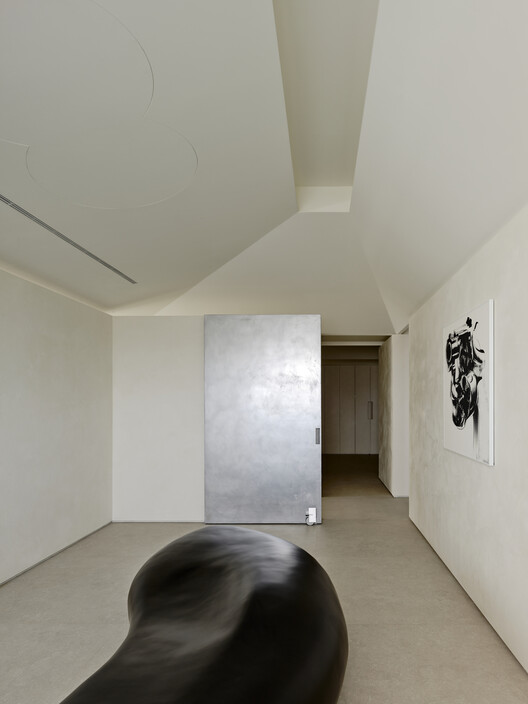 Curio Residence / Waterfrom Design - Image 11 of 19