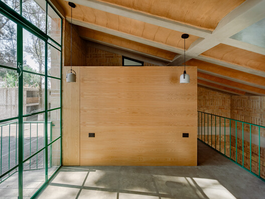 Casa Estudio F36 / Estudio Tecalli - Interior Photography, Wood, Door, Beam