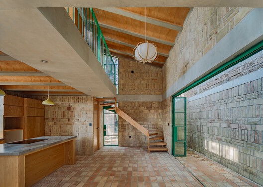 Casa Estudio F36 / Estudio Tecalli