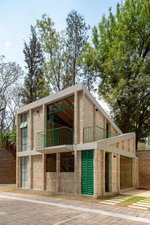 Casa Estudio F36 / Estudio Tecalli - Exterior Photography, Door, Concrete