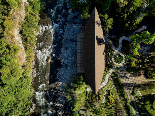 El Arca Residential Pavilion / Mallol - Image 20 of 20