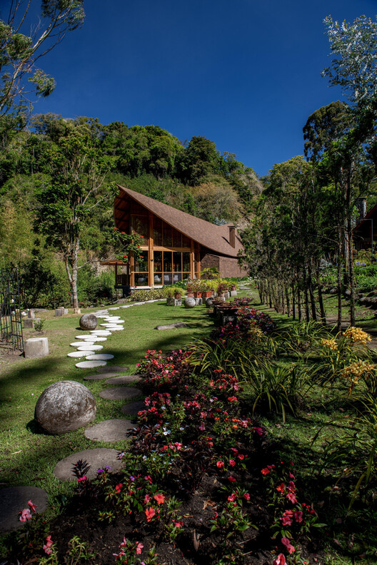El Arca Residential Pavilion / Mallol - Image 17 of 20