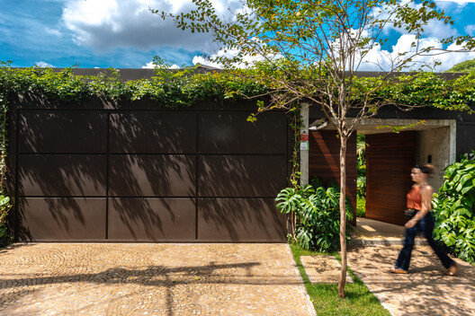 FCM House / Ximenes Leite Arquitetura - Exterior Photography, Garden, Courtyard