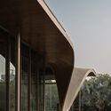 The Dip Pavilion / andblack design studio - Residential Architecture