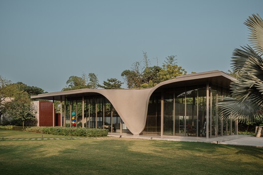 The Dip Pavilion / andblack design studio - Image 6 of 26