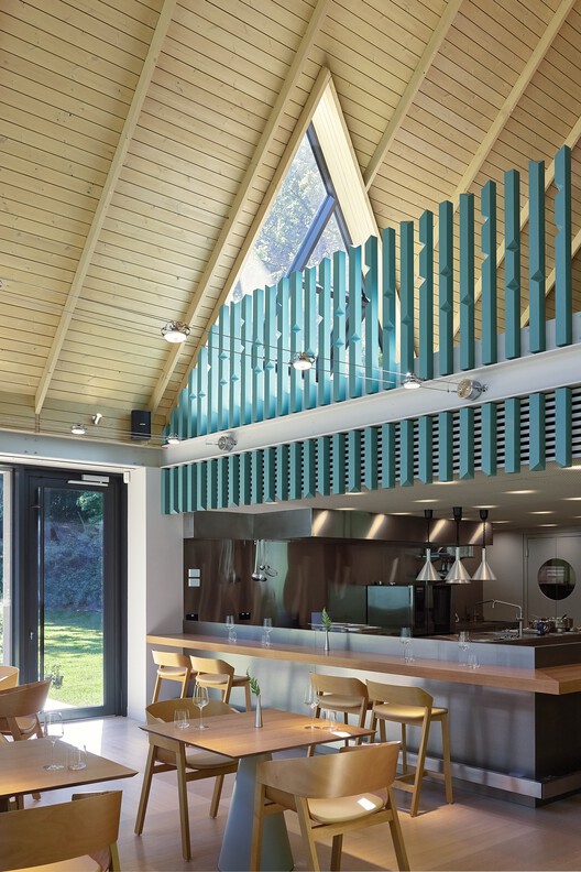 Guesthouse "Postal route" / Plazma Architecture Studio - Interior Photography, Wood, Chair, Beam