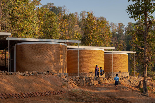 Building Forward: How Vernacular Knowledge Is Shaping Contemporary Architecture - Image 11 of 22