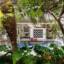 Casa Muxarabi / Ana Sawaia Arquitetura - Casas