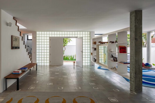 Muxarabi House / Ana Sawaia Arquitetura - Interior Photography, Concrete