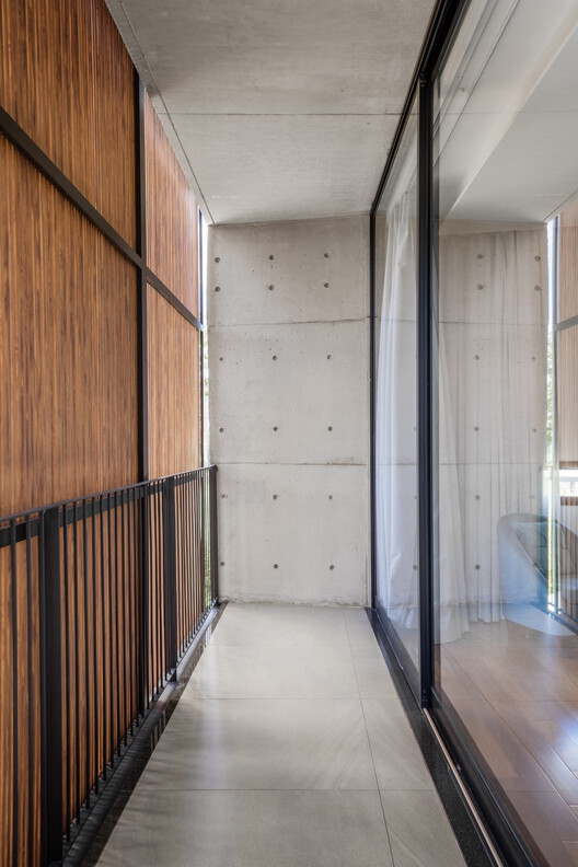 Casa Q / Biselli Katchborian Arquitetos Associados Casa Q / Biselli Katchborian Arquitetos Associados - Imagem 10 de 21