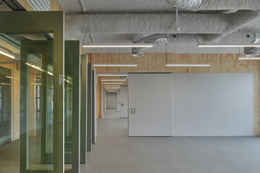 Xplore Agora School Amsterdam / Studio Ard Hoksbergen - Image 11 of 18