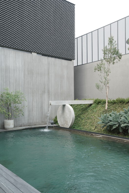 RJH House / Wiyoga Nurdiansyah - Exterior Photography