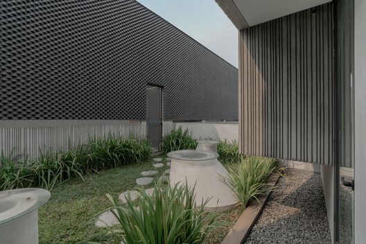 RJH House / Wiyoga Nurdiansyah - Interior Photography