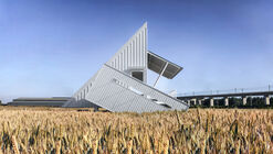 A White Barn / M.S.A.A. atelier