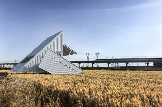 A White Barn / M.S.A.A. atelier - Image 16 of 24