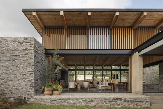 Milagro House / RAVSTUDIO Milagro House / RAVSTUDIO - Image 5 of 17