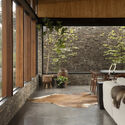 Casa Milagro / RAVSTUDIO - Fotografía interior, Madera, Fijación Vigas, Sillas