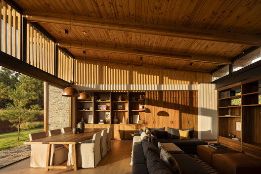 Milagro House / RAVSTUDIO Milagro House / RAVSTUDIO - Interior Photography, Living Room, Wood, Chair, Beam