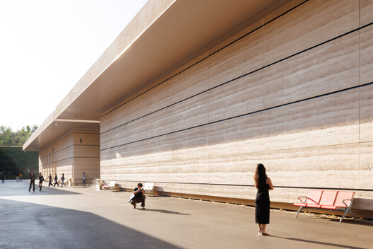 Dahecun National Archaeological Site Park and Dehecun Site Museum / CADG - Interior Photography, Concrete
