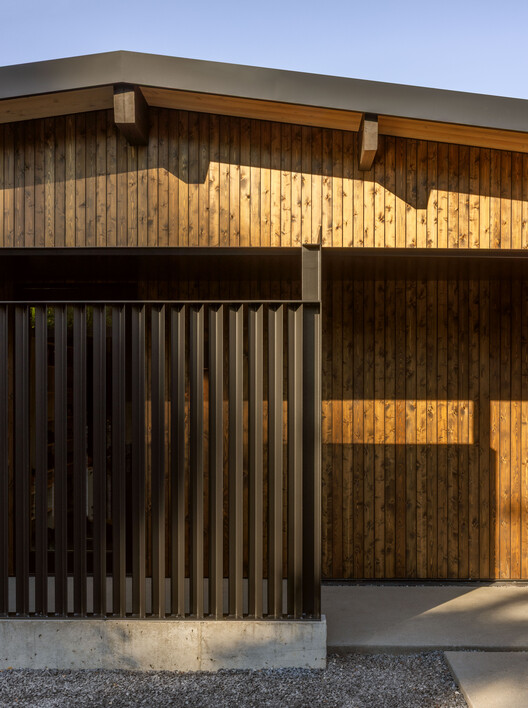 Island Crest / ONOMA Architecture - Interior Photography, Wood, Concrete