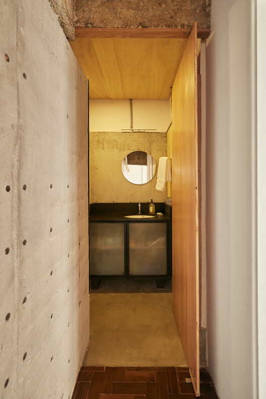 Cosme Velho Apartment / Venta Arquitetos Cosme Velho Apartment / Venta Arquitetos - Image 8 of 23